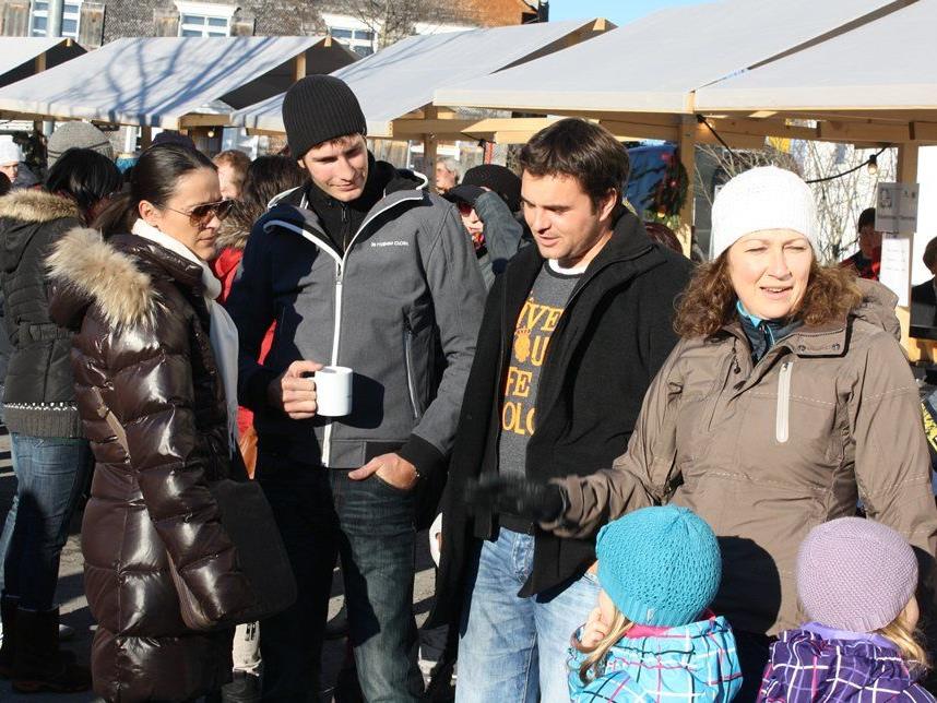 Die Besucher genossen das Marktgeschehen auf dem Langenegger Krömlemart.