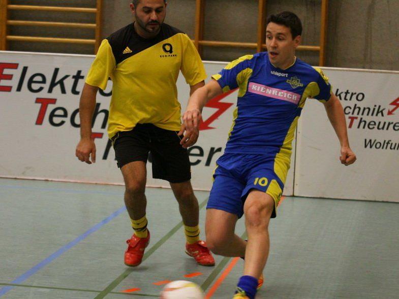 Wolfurt-1b-Kicker Manuel Konrad gewann mit seiner Mannschaft alle vier Spiele und stieg in die Finalrunde auf.