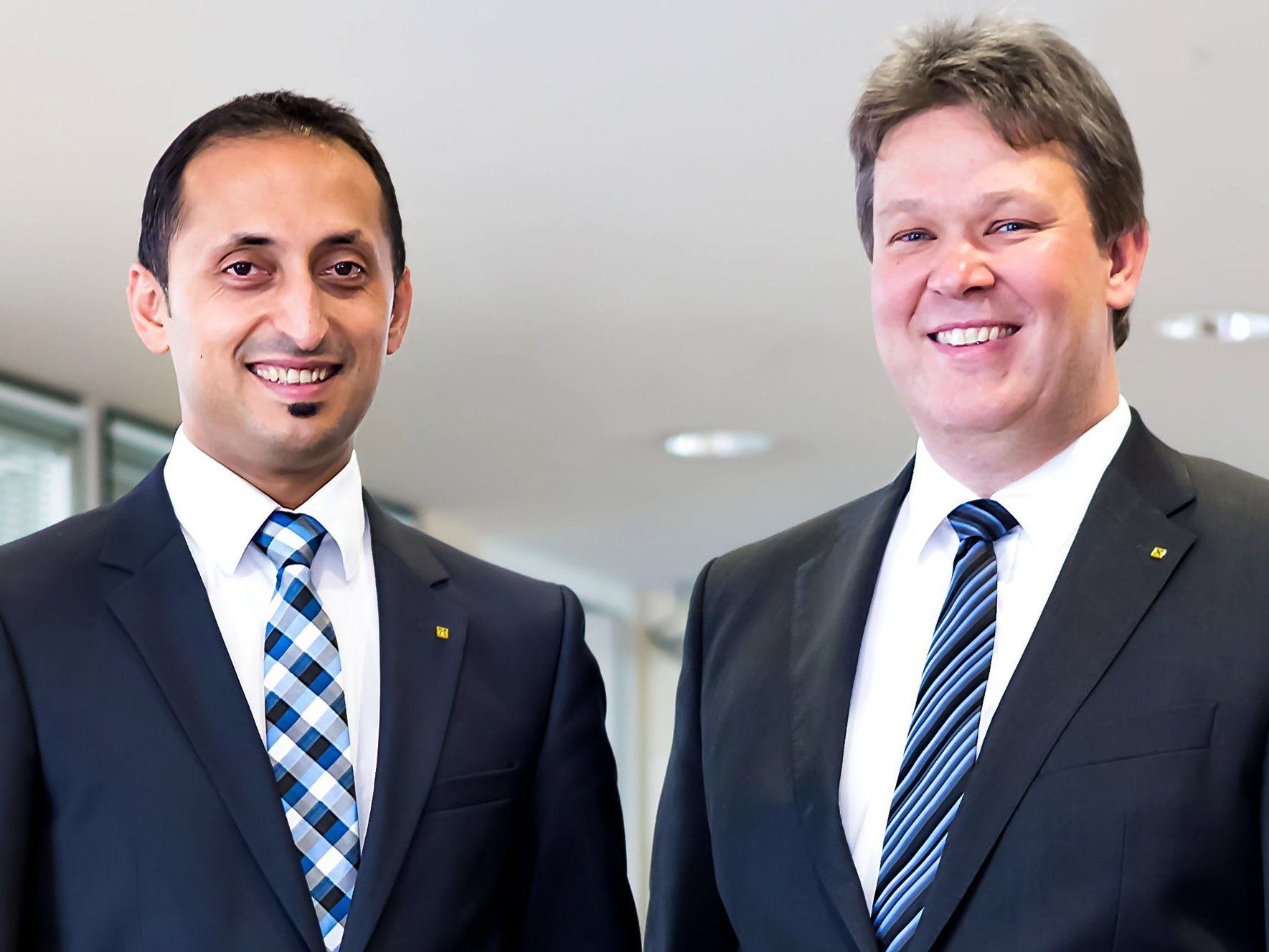 Neues Vorstandsteam der Raiffeisenbank Vorderland: Aydin Aktas und Günther Hirschfeld Neues Vorstandsteam der Raiffeisenbank Vorderland: Aydin Aktas und Günther Hirschfeld