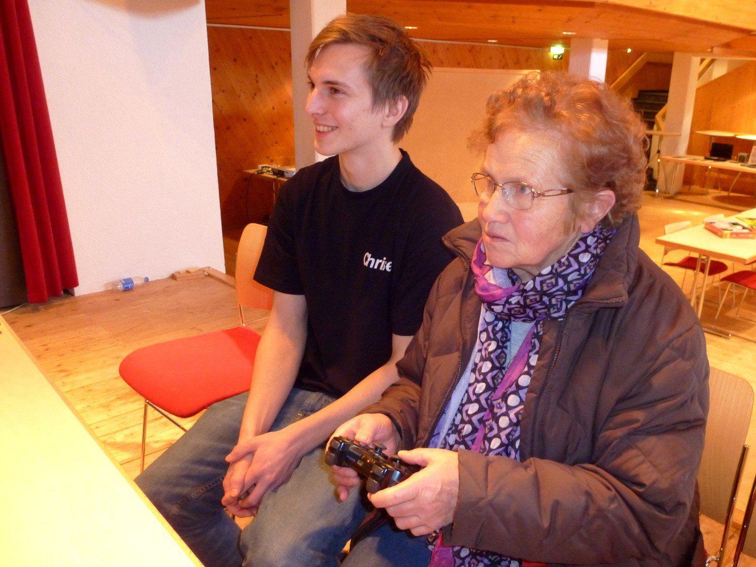 Computerspiel hautnah erlebt von Christian Österle und Priska Herburger.