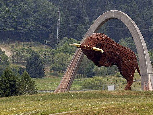 Aufgrund von Stornierungen sind wieder Karten für den Spielberg-Grand-Prix erhältlich. Aufgrund von Stornierungen sind wieder Karten für den Spielberg-Grand-Prix erhältlich.