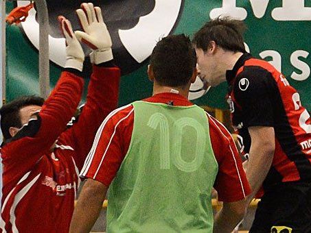 Am Samstag ist die Gruppe 6 in der Quali-Vorrunde in Wolfurt dran. Am Samstag ist die Gruppe 6 in der Quali-Vorrunde in Wolfurt dran.
