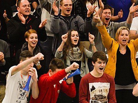 Am Freitag spielen die Teams in Gruppe 4 um die letzten drei Aufstiegsplätze ins Masters. Am Freitag spielen die Teams in Gruppe 4 um die letzten drei Aufstiegsplätze ins Masters.