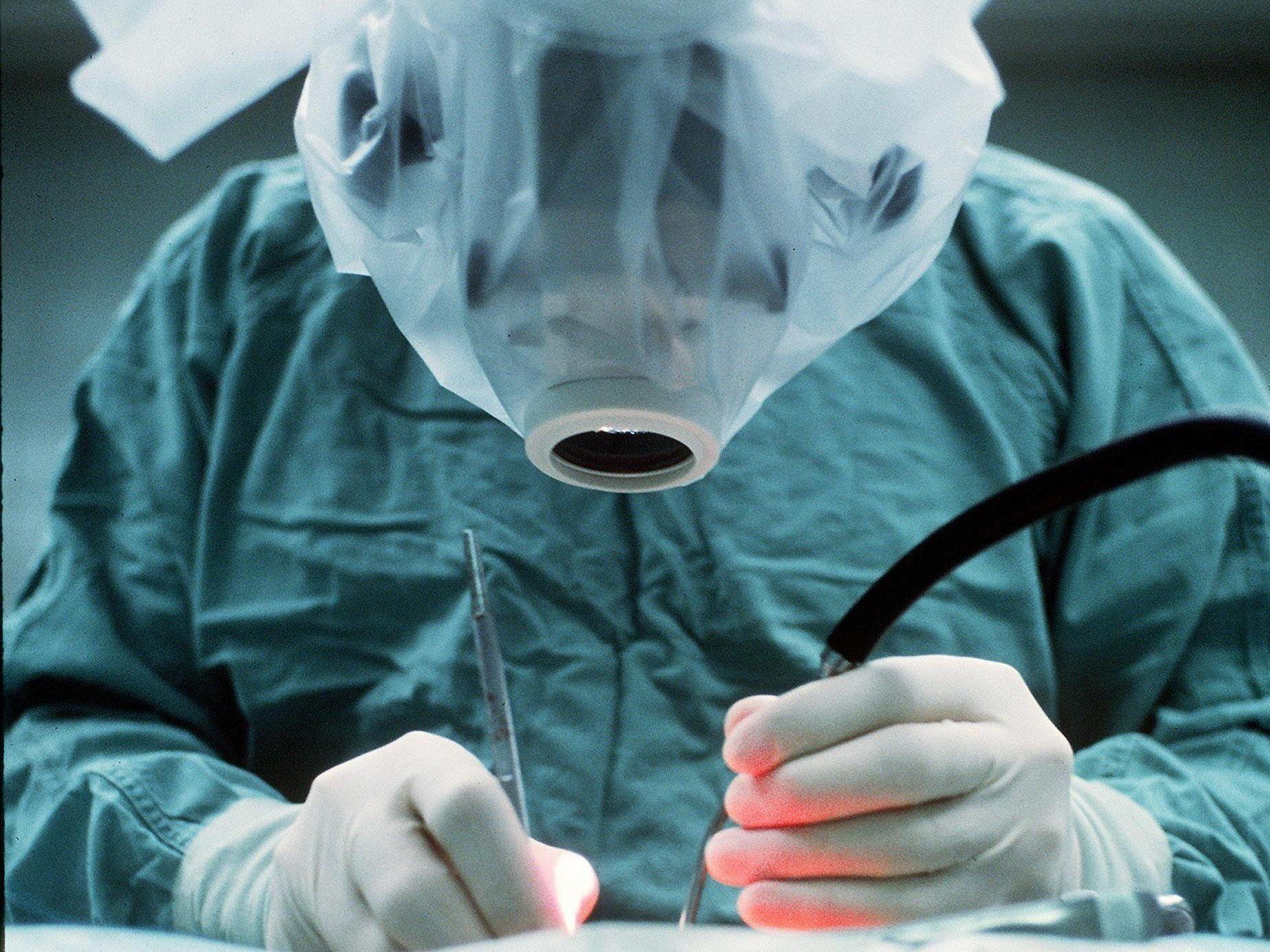 Britischer Chirurg soll Patientenleber signiert haben