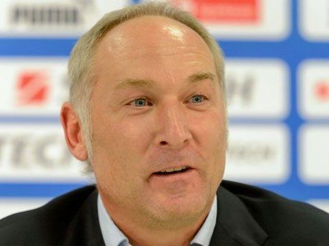 Müller übernimmt bei Rapid. Müller übernimmt bei Rapid.