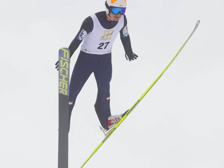 Der Dornbirner Skispringer Patrick Streitler gewann zwei Bewerbe und führt in der Gesamtwertung.