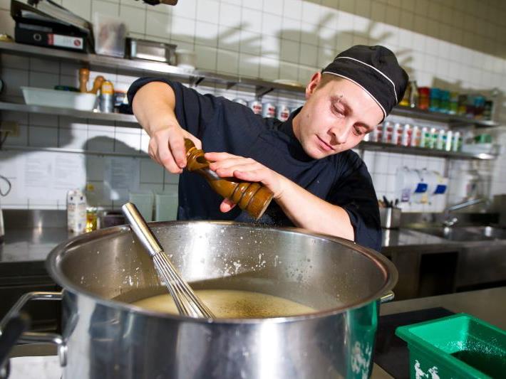 In den Küchen der Vorarlberger Gastronomiebetriebe herrscht Hochbetrieb.