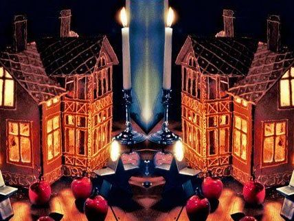 Knusperhäuschen oder Villa - ein Lebkuchenhaus kann in allen Formen und Größen gebacken werden. Knusperhäuschen oder Villa - ein Lebkuchenhaus kann in allen Formen und Größen gebacken werden.