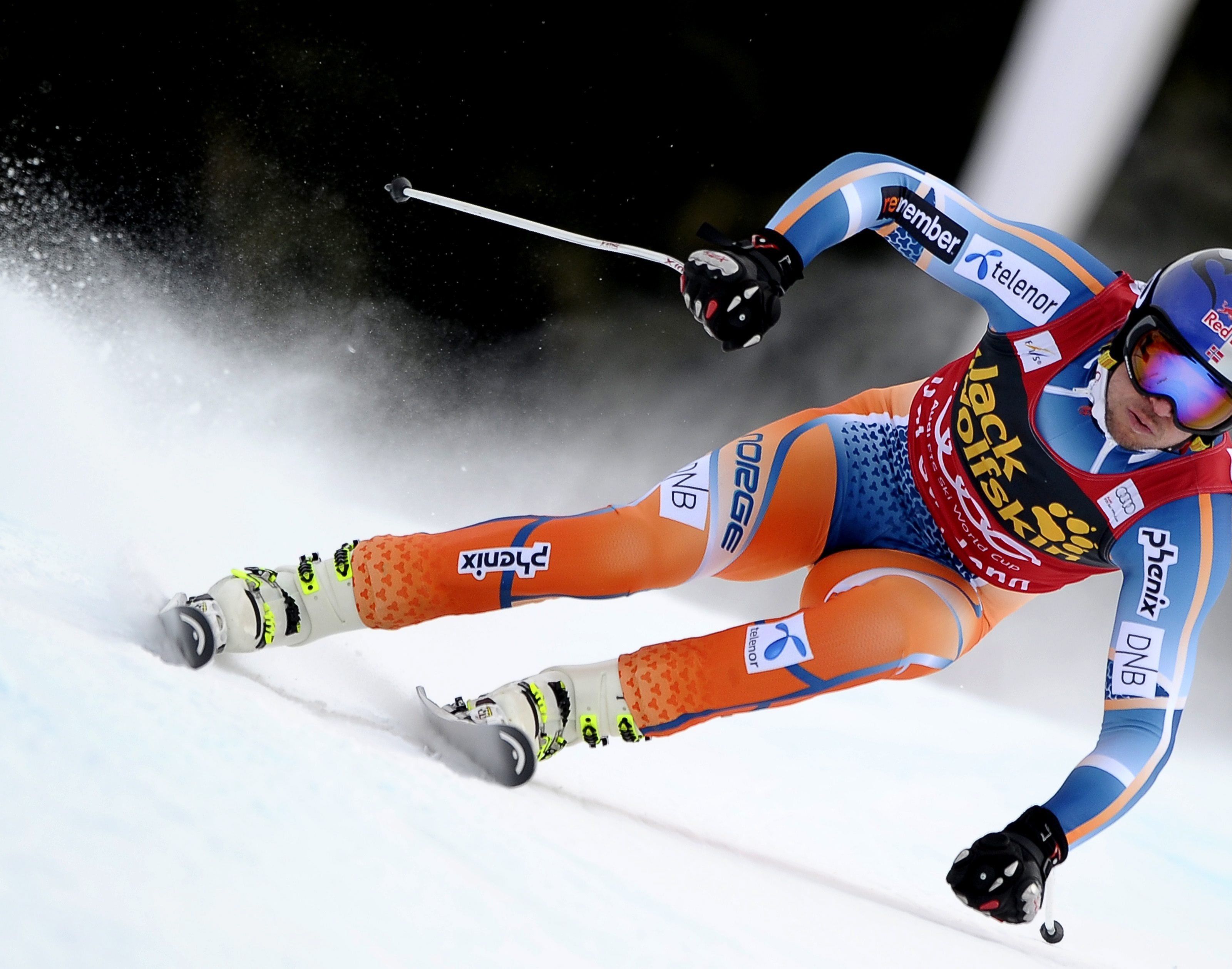 Svindal-Sieg in Gröden. Svindal-Sieg in Gröden.