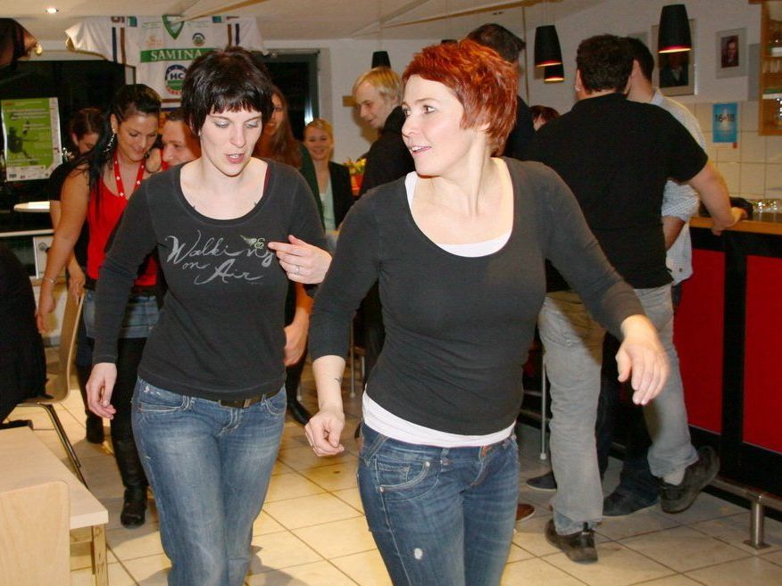 Am Sonntag steigt im VEU Vipclub der Vorarlberghalle die Silvesterparty. Am Sonntag steigt im VEU Vipclub der Vorarlberghalle die Silvesterparty.