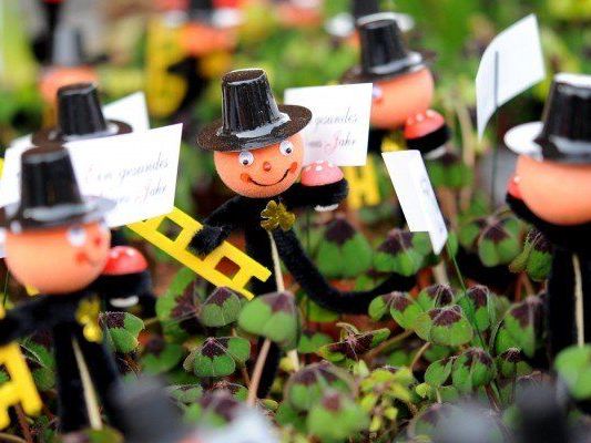 Auch gute Vorsätze gehören zum Jahreswechsel dazu. Auch gute Vorsätze gehören zum Jahreswechsel dazu.