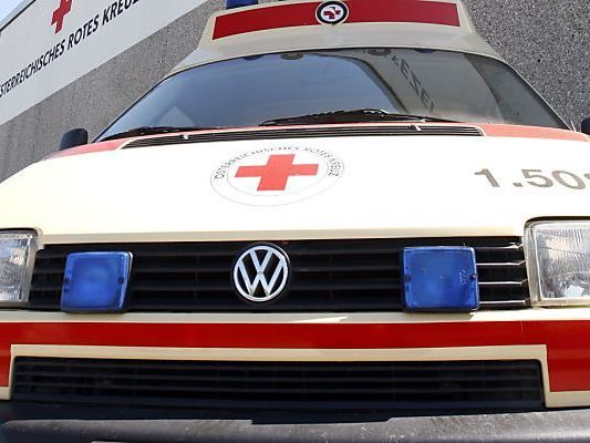 Rot-Kreuz-Helfer leisteten umgehend Erste Hilfe Rot-Kreuz-Helfer leisteten umgehend Erste Hilfe
