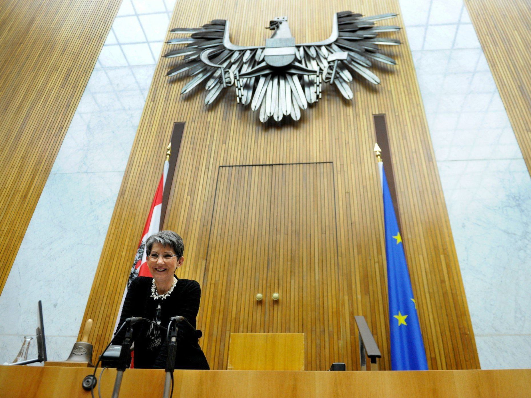Prammer: Bundestag abschaffen, Aufgaben auf Landtage übertragen. Prammer: Bundestag abschaffen, Aufgaben auf Landtage übertragen.