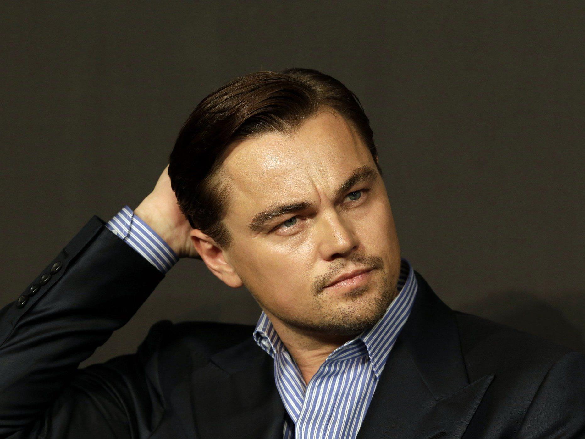 Lenoardo DiCaprios Stiefbruder, Adam Farrar und dessen Freundin sitzen hinter Gittern. Lenoardo DiCaprios Stiefbruder, Adam Farrar und dessen Freundin sitzen hinter Gittern.