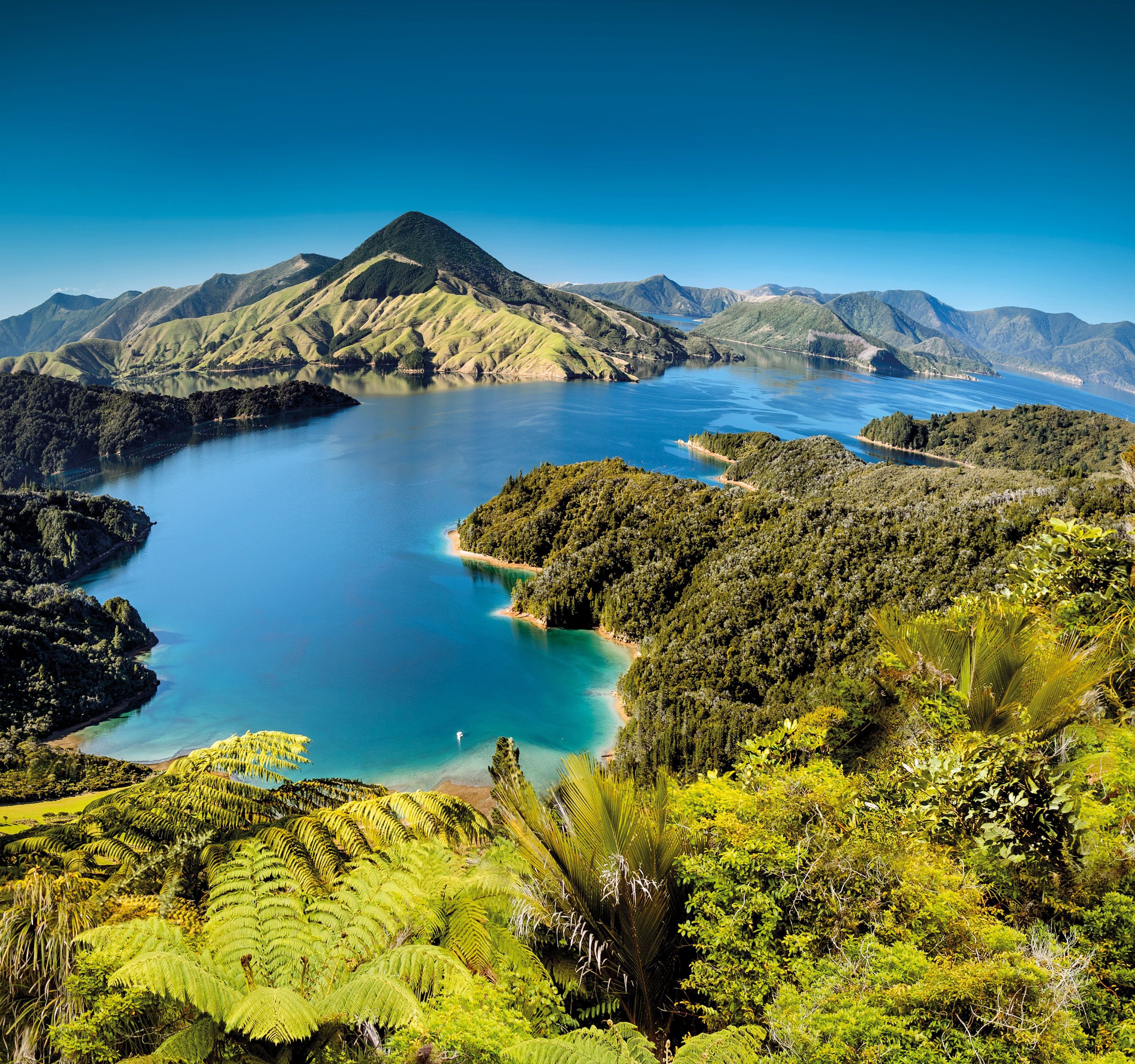 New Zealand from one of its most beautiful sides: a view of the world-famous Marlborough Sounds. New Zealand from one of its most beautiful sides: a view of the world-famous Marlborough Sounds.