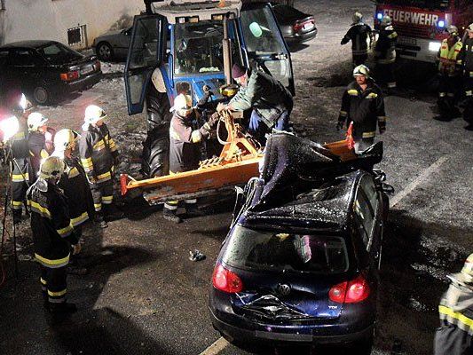 An der Unfallstelle im Bezirk Baden An der Unfallstelle im Bezirk Baden