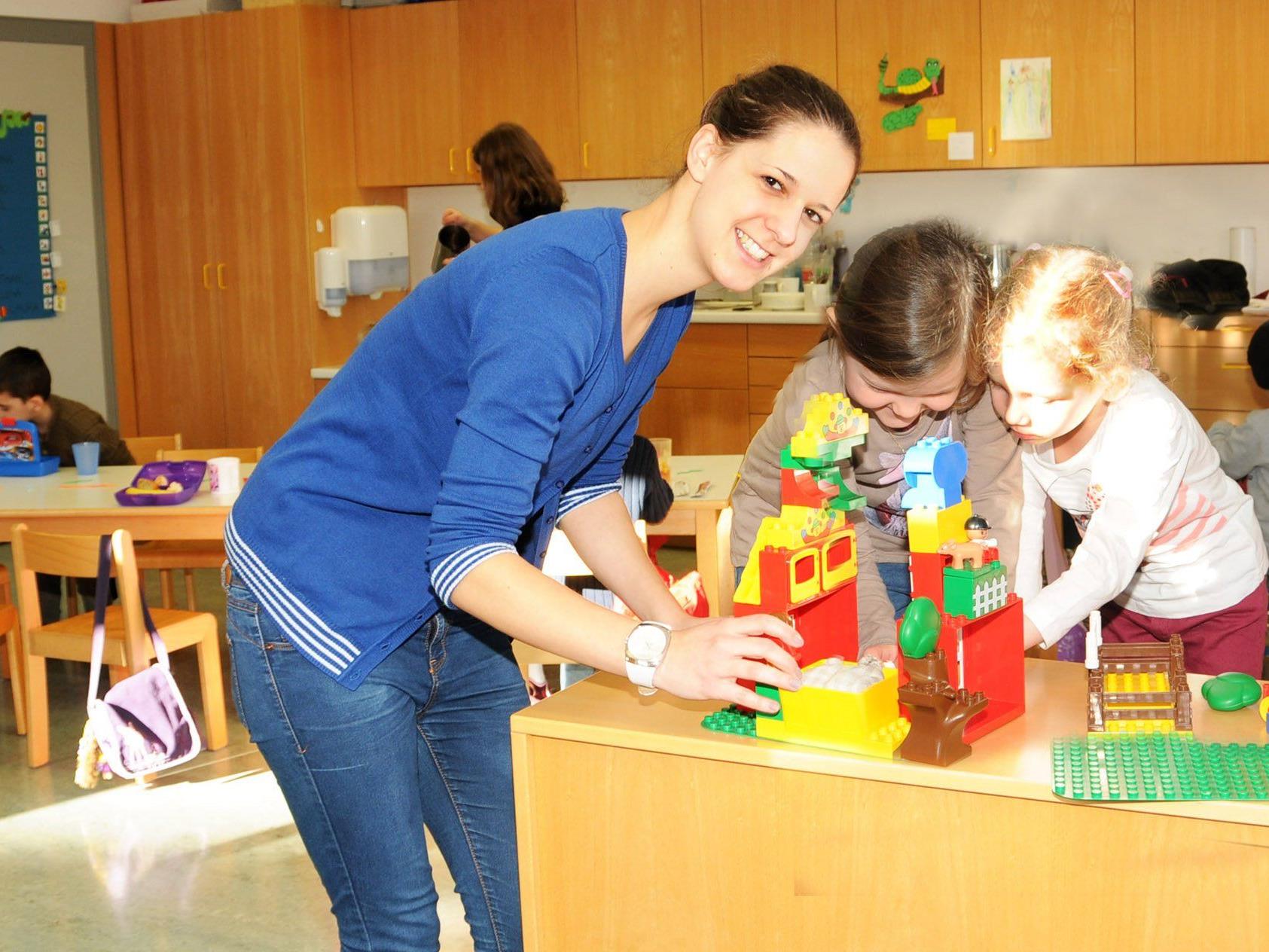 Kindergarten Gaißau im Gemeindeamt mit Kindergartenpädagogin Natalie Schrott