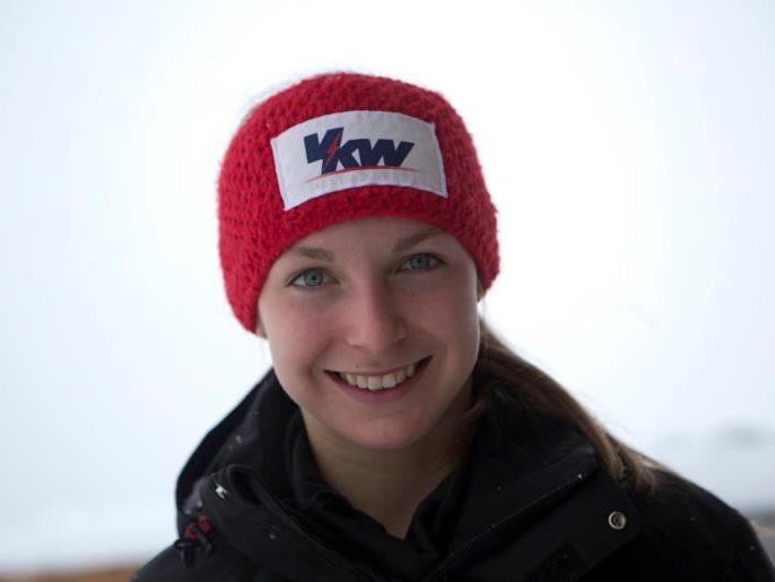 Die Schwarzenbergerin Johanna Greber gewinnt den Riesentorlauf am Hochkar.