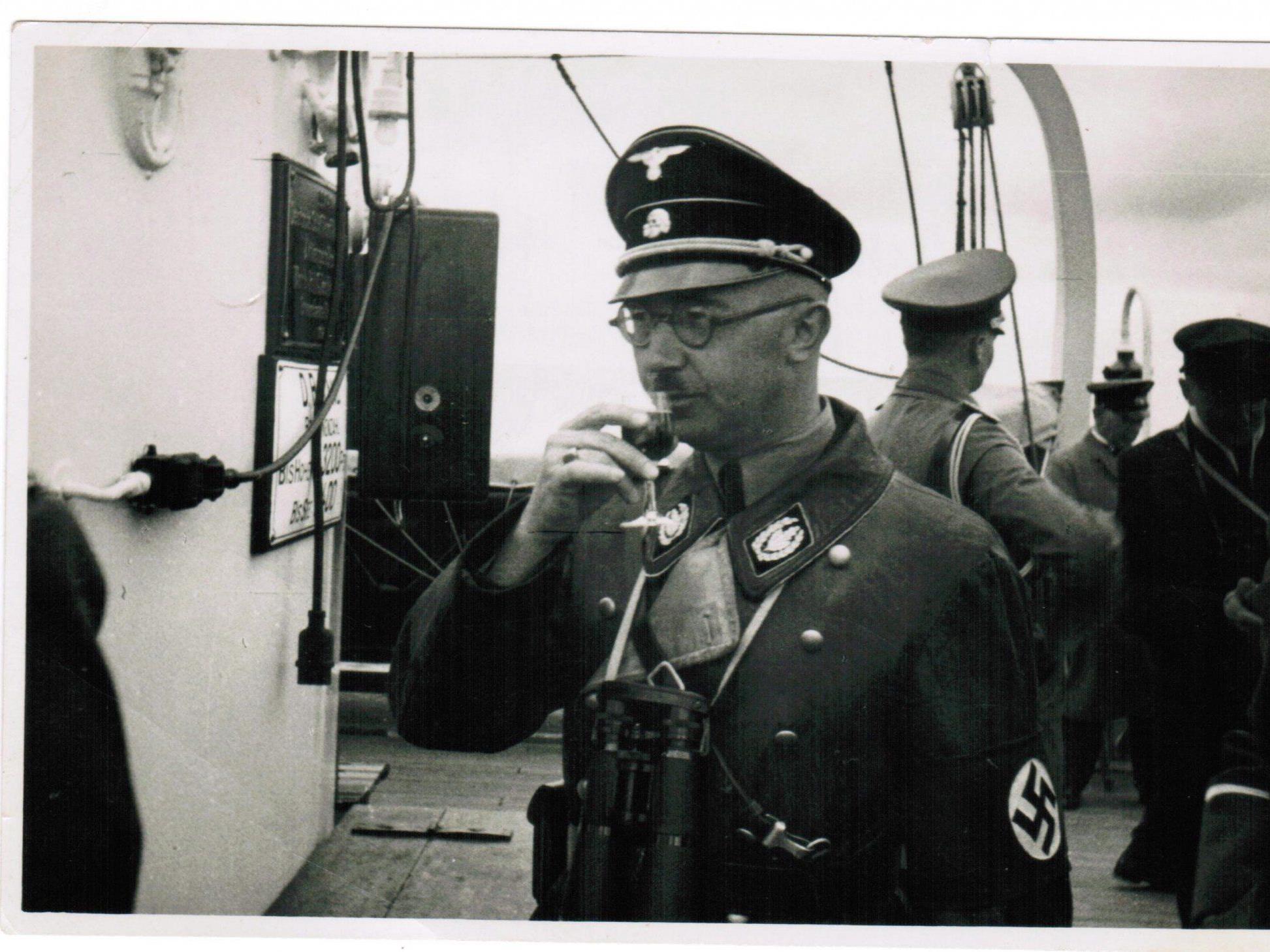 Himmlers Briefe stammen dem Bericht zufolge aus der Zeit von 1927 bis 1945.