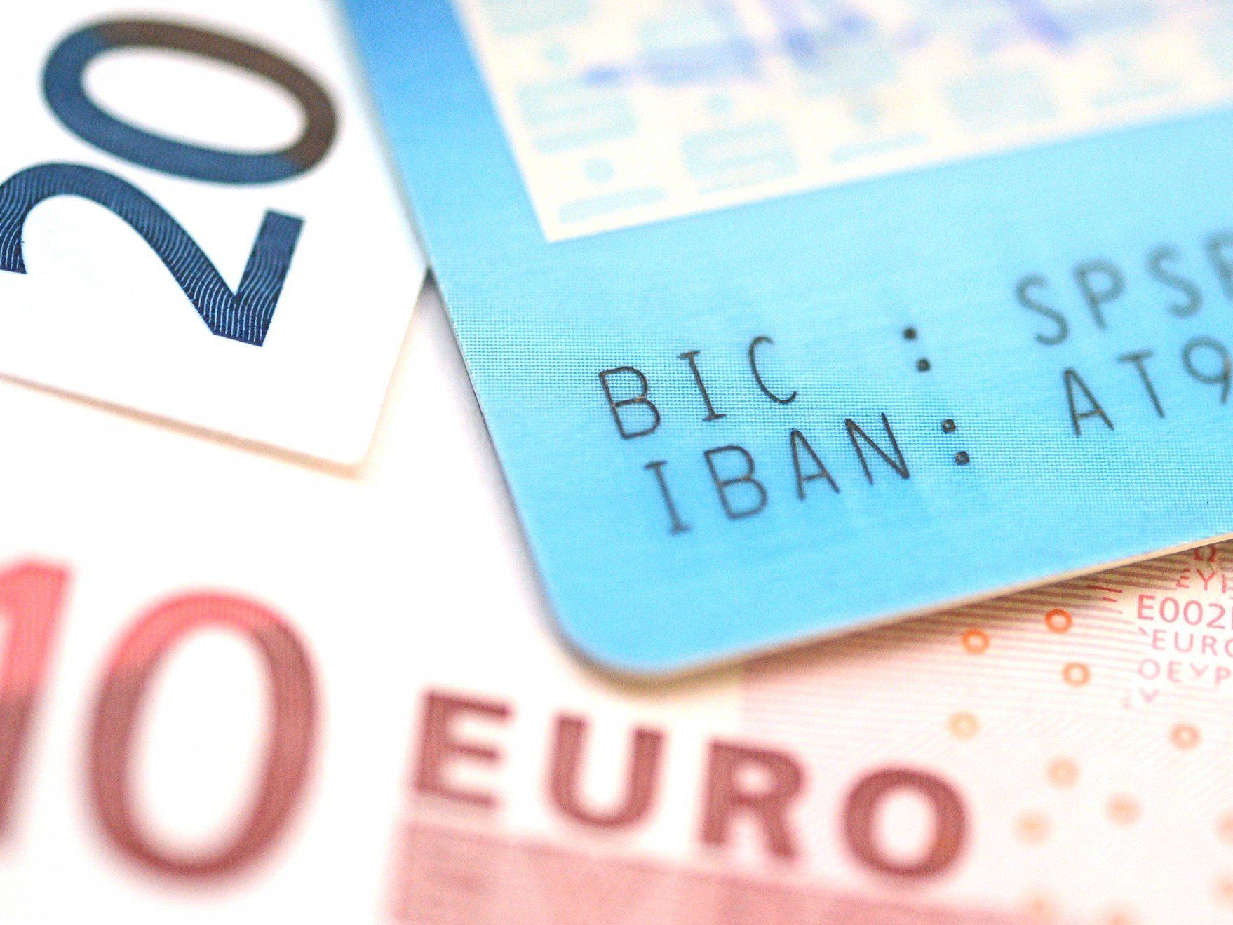 Ursprünglich sollte SEPA-Zahlungssystem zum 1. Februar europaweit in Kraft treten Ursprünglich sollte SEPA-Zahlungssystem zum 1. Februar europaweit in Kraft treten