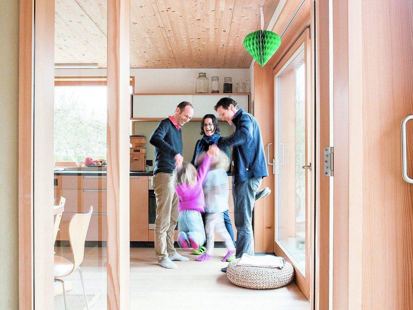 "Etwas Simples, nicht zum Schein – die Dinge für sich stehen lassen." (Gerhard Gruber, Architekt) "Etwas Simples, nicht zum Schein – die Dinge für sich stehen lassen." (Gerhard Gruber, Architekt)
