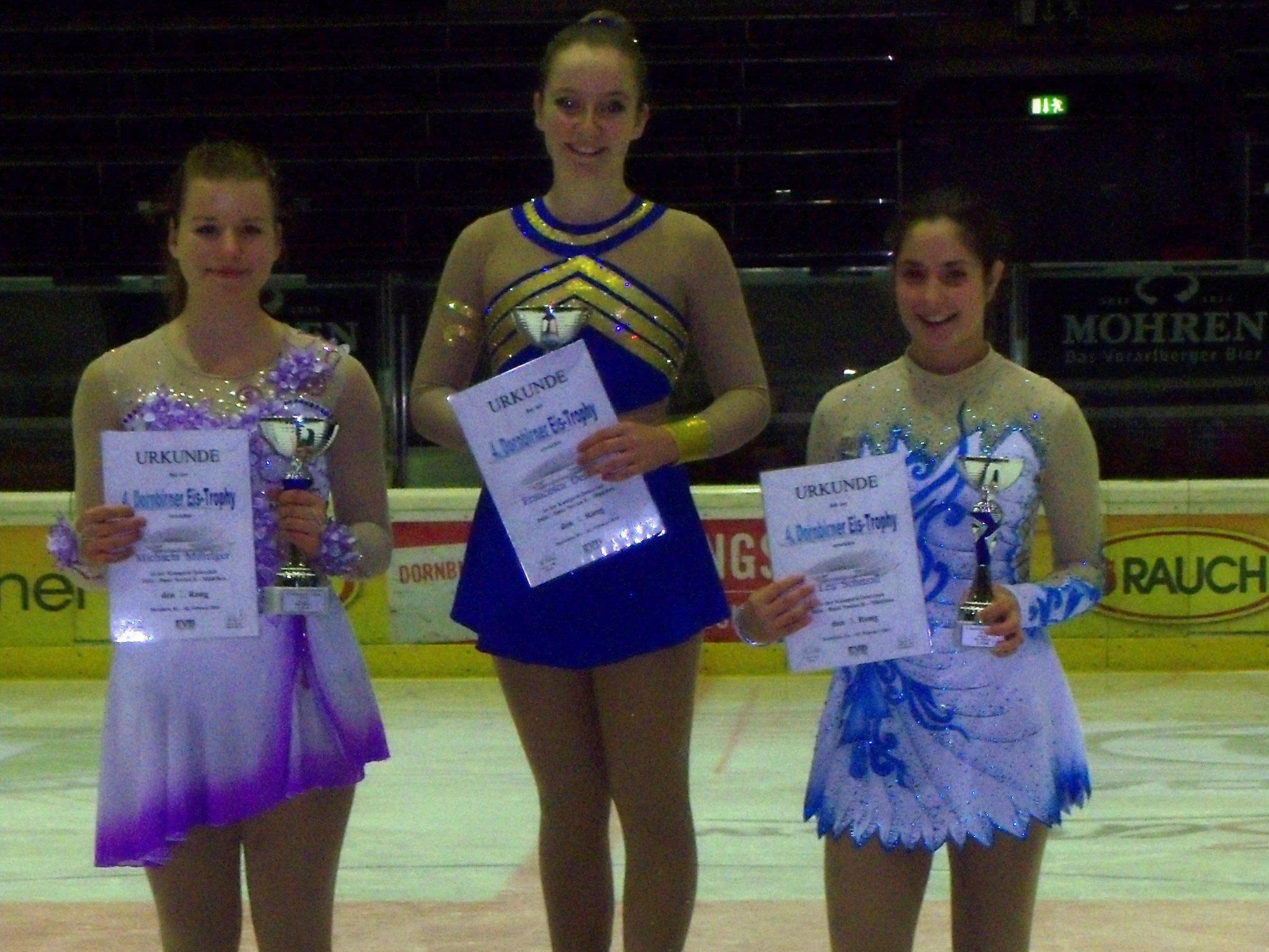 Michaela Millinger (links) und Lea Schmoll (rechts), Eislaufverein Montafon Michaela Millinger (links) und Lea Schmoll (rechts), Eislaufverein Montafon