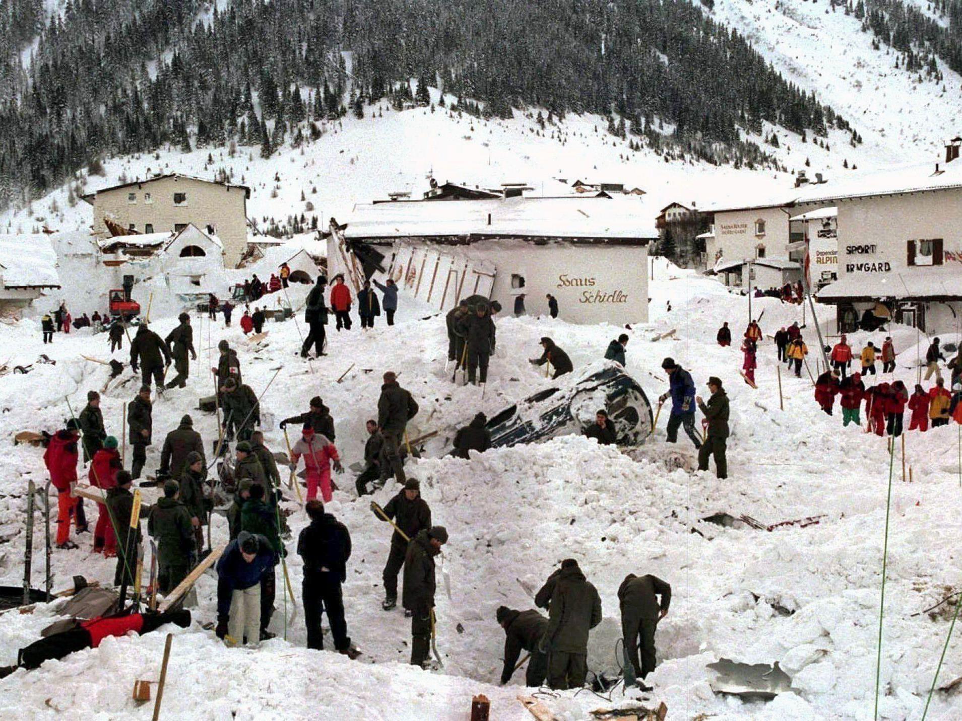 Am 23. Februar 1999 wurde Galtür von einer Lawine heimgesucht, die 31 Menschenleben forderte.