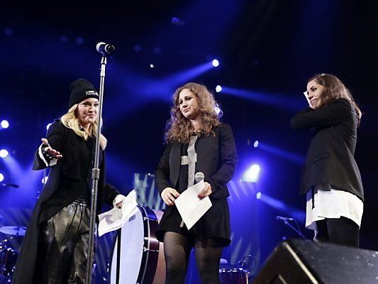 Pussy-Riot gespalten Pussy-Riot gespalten