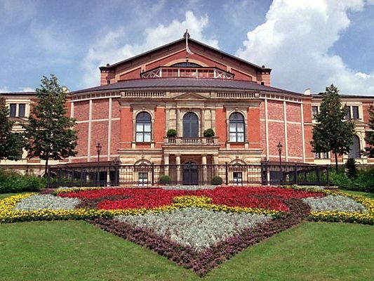 Das Festspielhaus in Bayreuth Das Festspielhaus in Bayreuth