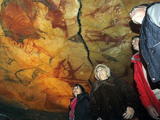 Fünf Besucher pro Woche werden zugelassen Fünf Besucher pro Woche werden zugelassen