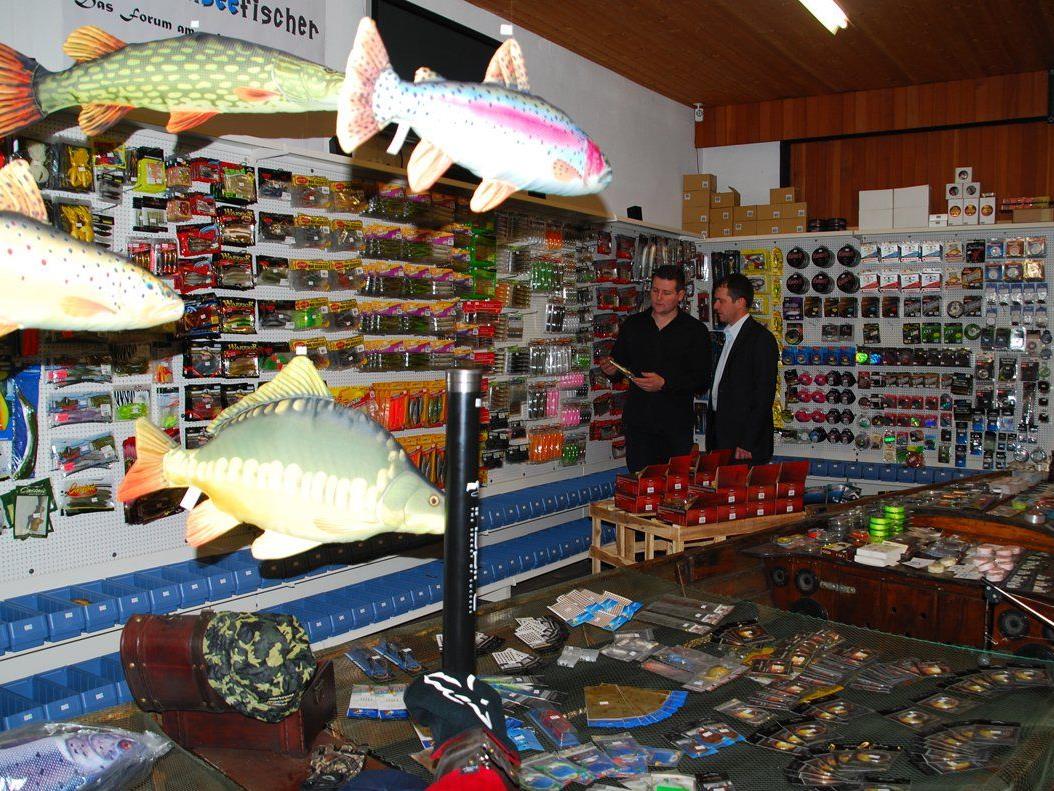 In der St.-Fridolins-Gasse in Rankweil hat eins der größten Fischereifachgeschäfte Vorarlbergs eröffnet.