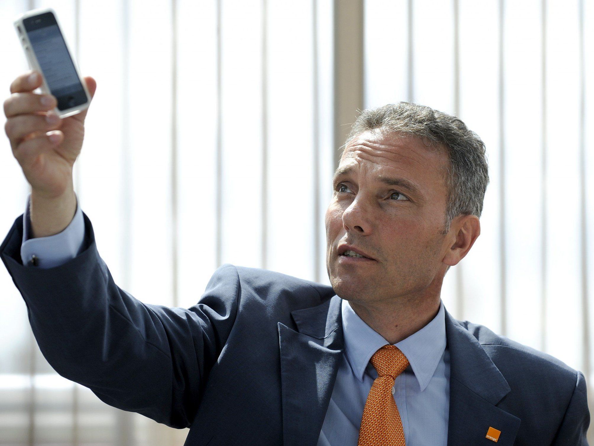 Ex-Orange-Chef Michael Krammer plant ein neues Mobilfunkunternehmen. Ex-Orange-Chef Michael Krammer plant ein neues Mobilfunkunternehmen.