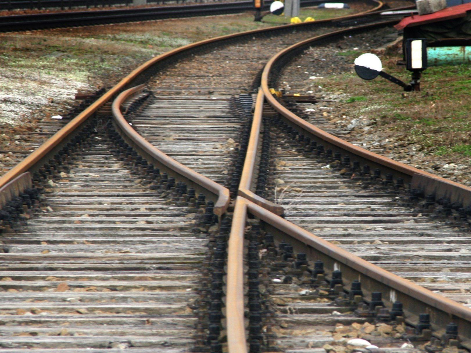 Alkoholisierte 19-Jährige schlief auf den Bahngleisen. Alkoholisierte 19-Jährige schlief auf den Bahngleisen.