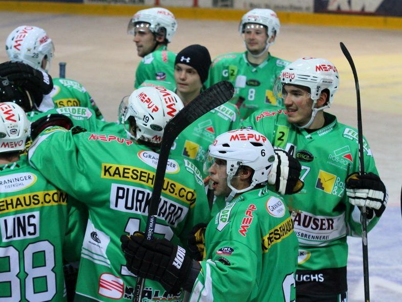 EHC Bregenzerwald steht im Viertelfinale der INL, in Kaltern gewinnt die Alfredsson-Truppe mit 4:3.