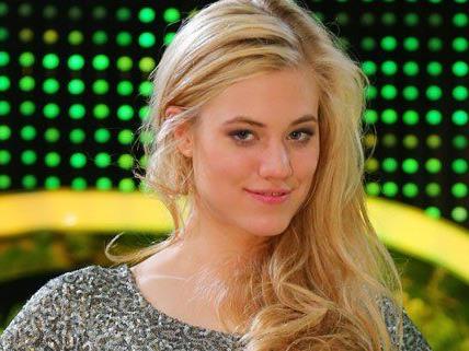 Larissa Marolt wagt sich nach dem Dschungel aufs Tanzparkett. Larissa Marolt wagt sich nach dem Dschungel aufs Tanzparkett.