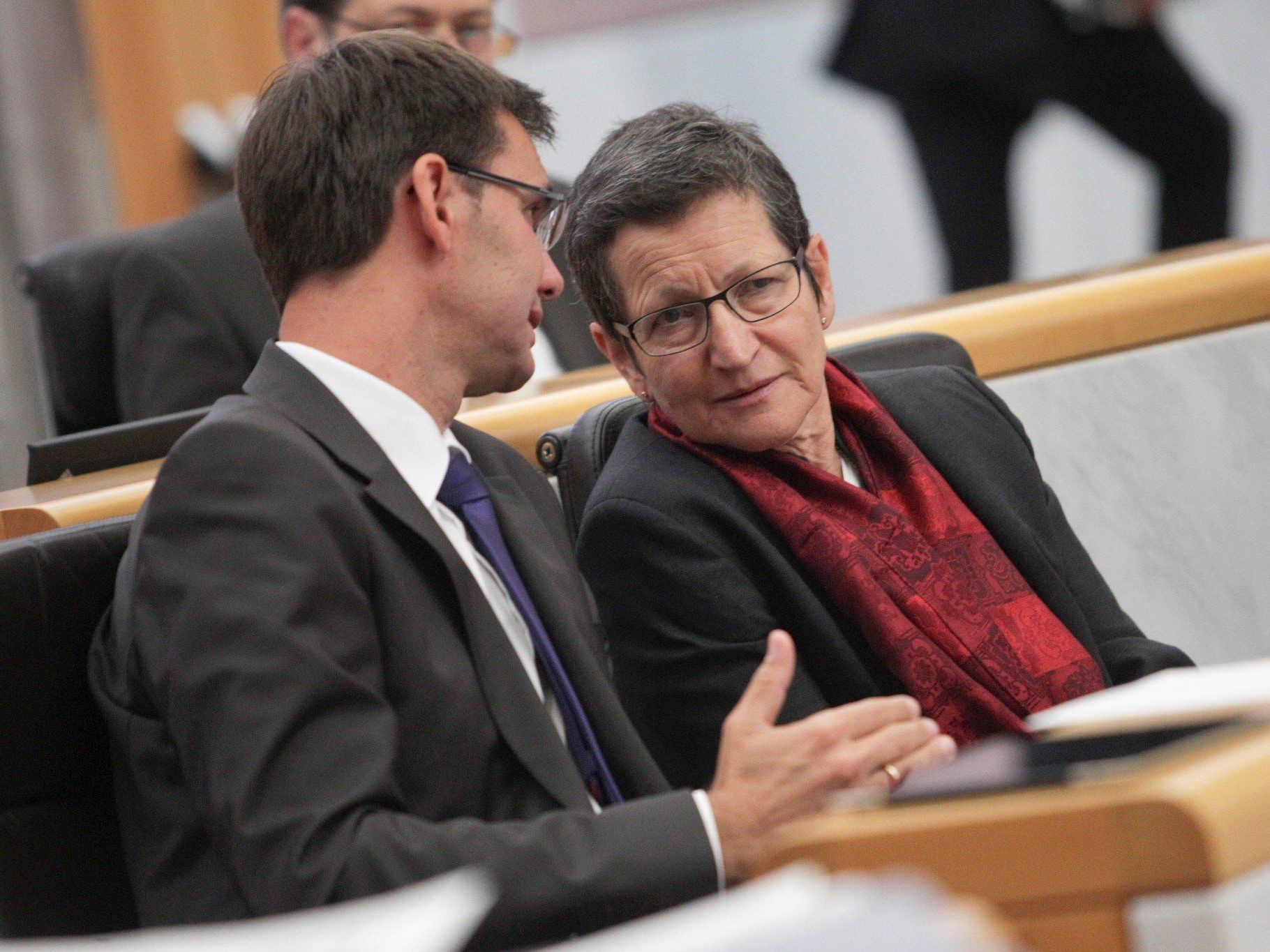 Schmid scheidet mit September aus der Politik aus - Auf Nachfolge-Spekulationen wollte sich Wallner nicht einlassen, Schmid scheidet mit September aus der Politik aus - Auf Nachfolge-Spekulationen wollte sich Wallner nicht einlassen,