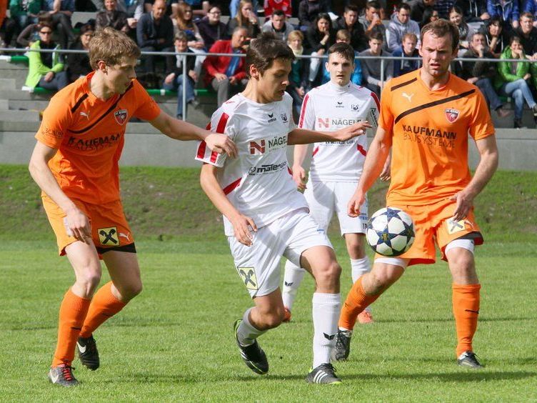 Eigenbau Manuel Pose hat in den Testspielen schon überzeugt und viele Tore geschossen. Eigenbau Manuel Pose hat in den Testspielen schon überzeugt und viele Tore geschossen.