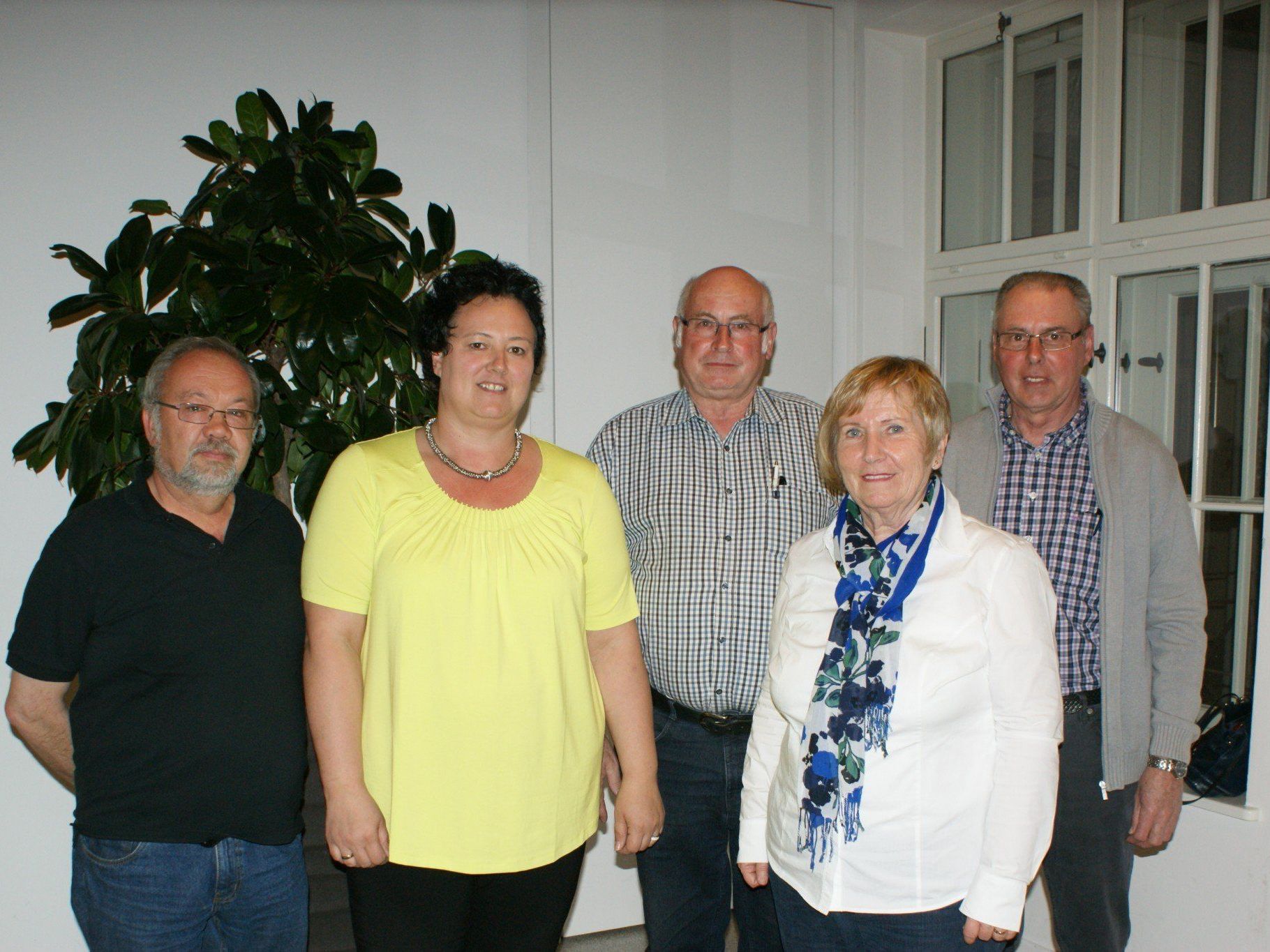 Das OGV-Team mit Christiane Maute (rechts) Das OGV-Team mit Christiane Maute (rechts)