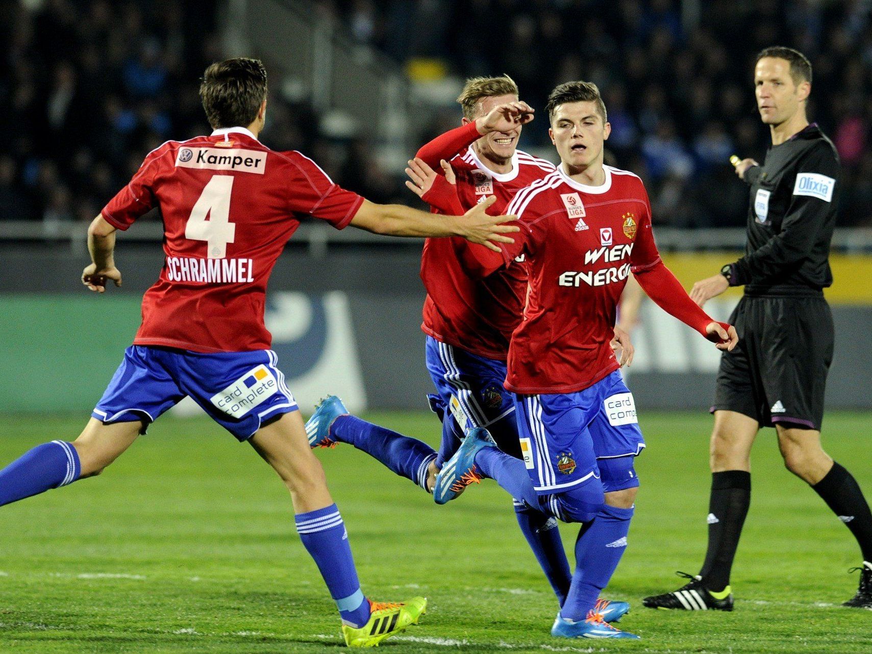 Rapid Wien setzte sich am Mittwochabend gegen den SC Wiener Neustadt durch. Rapid Wien setzte sich am Mittwochabend gegen den SC Wiener Neustadt durch.