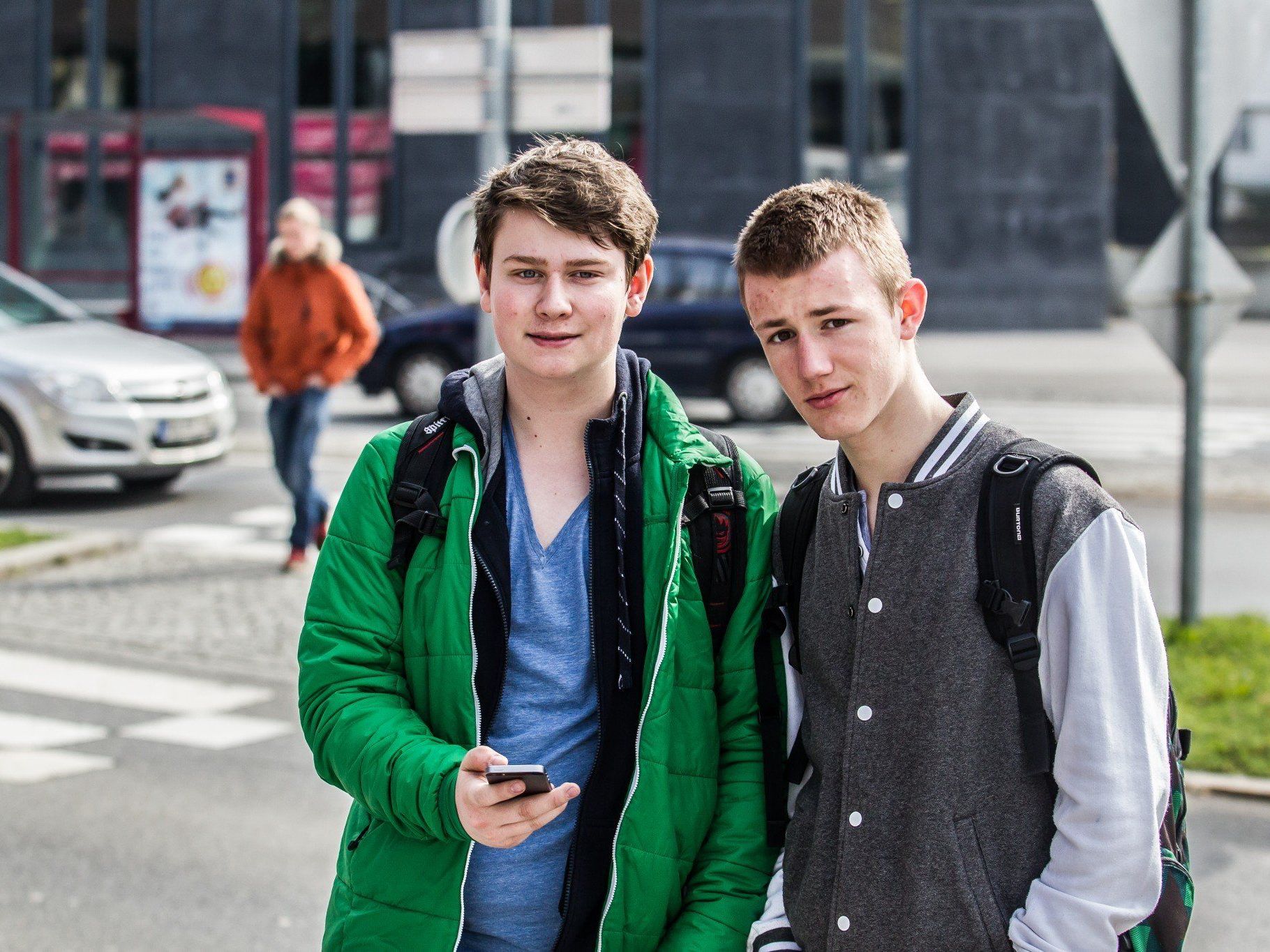 Fällt auch Ihnen etwas auf, das besser gemacht werden könnte? Einfach über die App beim Bürgerforum Vorarlberg melden. Fällt auch Ihnen etwas auf, das besser gemacht werden könnte? Einfach über die App beim Bürgerforum Vorarlberg melden.