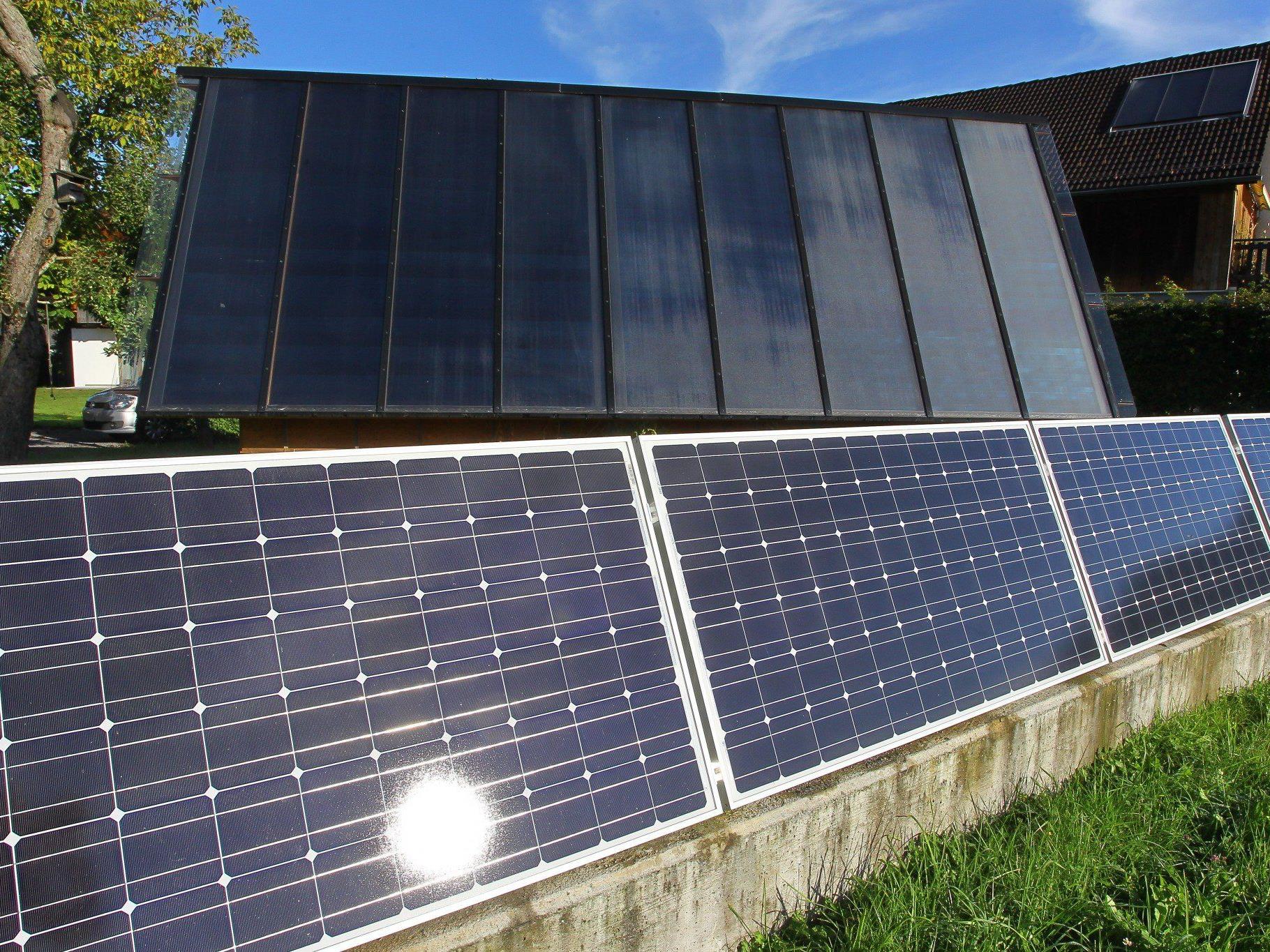 Solaranlagen, die mehr als 5.000 Killowattstunden pro Jahr leisten, werden künftig besteuert.
