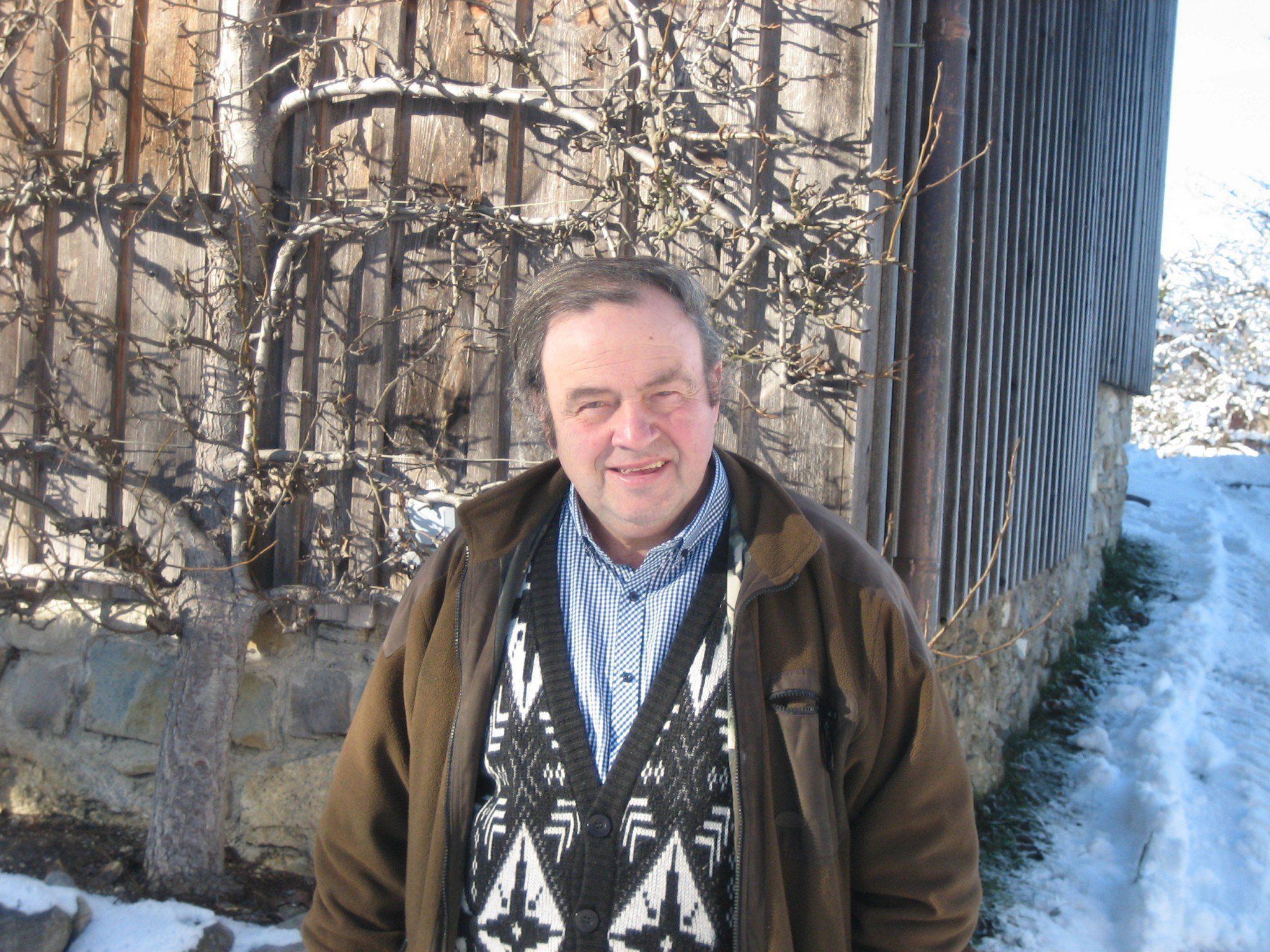 Hugo Waldner beim Dorfgespräch im Bahnhof Andelsbuch.