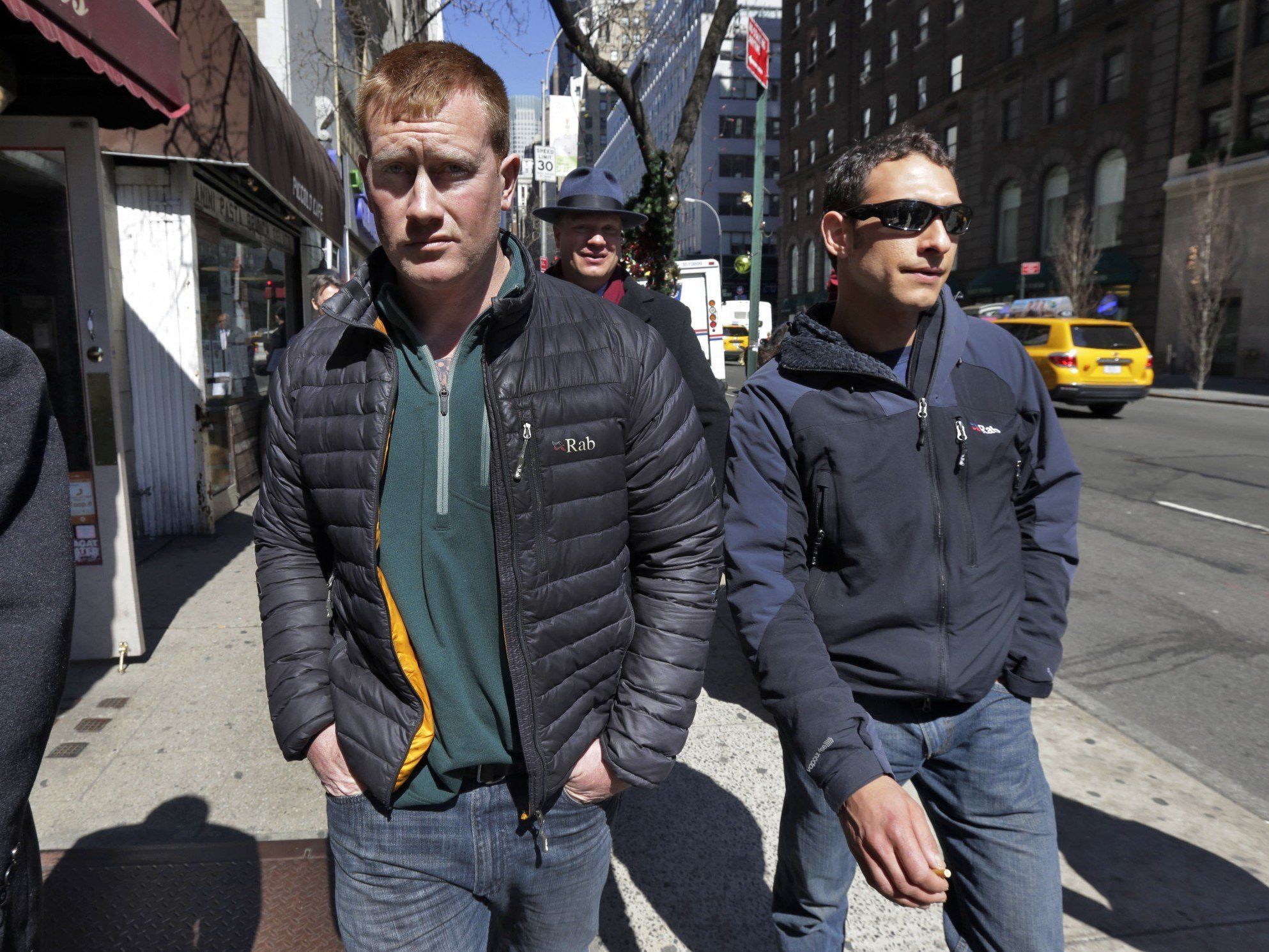 Die Polizei kam den Männern nach monatelangen Ermittlungen auf die Spur - nun stellten sie sich. Die Polizei kam den Männern nach monatelangen Ermittlungen auf die Spur - nun stellten sie sich.