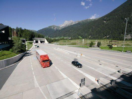 1,5 Milliarden Euro investiert die Asfinag in die Sanierung des Arlbergtunnels.