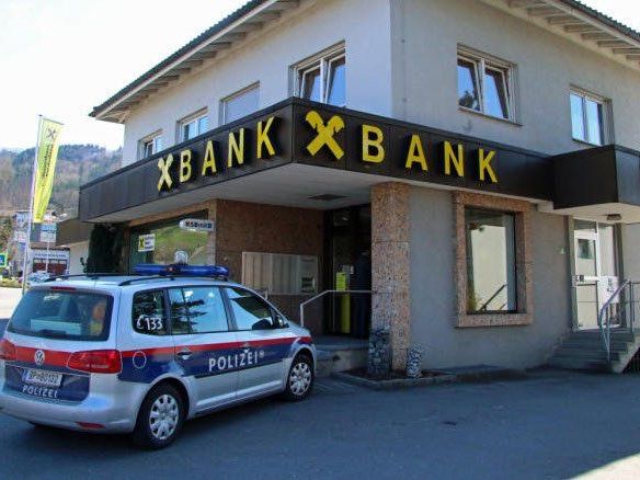 Bank in Weiler überfallen Bank in Weiler überfallen