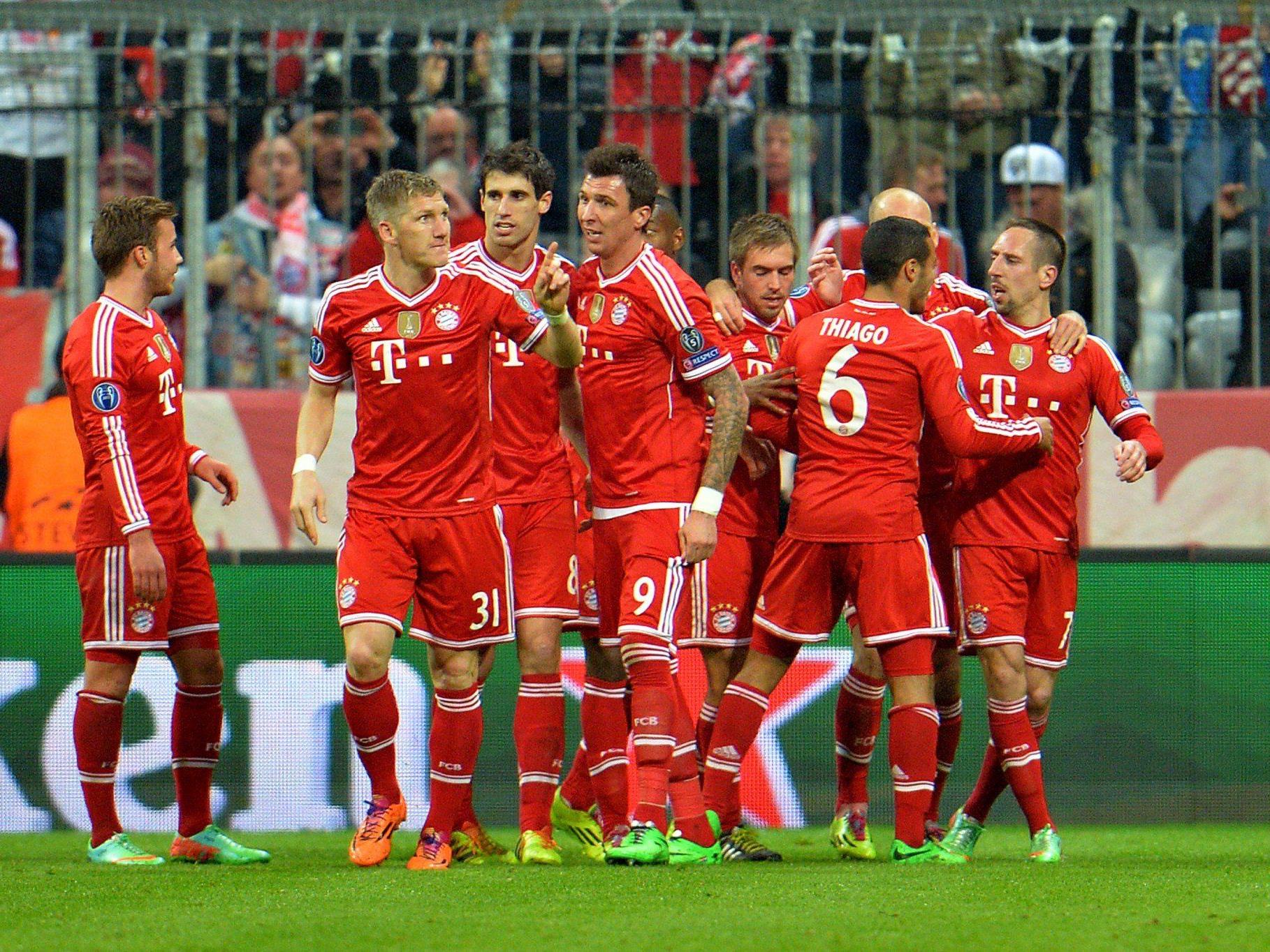 Bayern München zog mit dem 1:1 im Rückspiel (Hinspiel 2:0) souverän ins Viertelfinale ein.