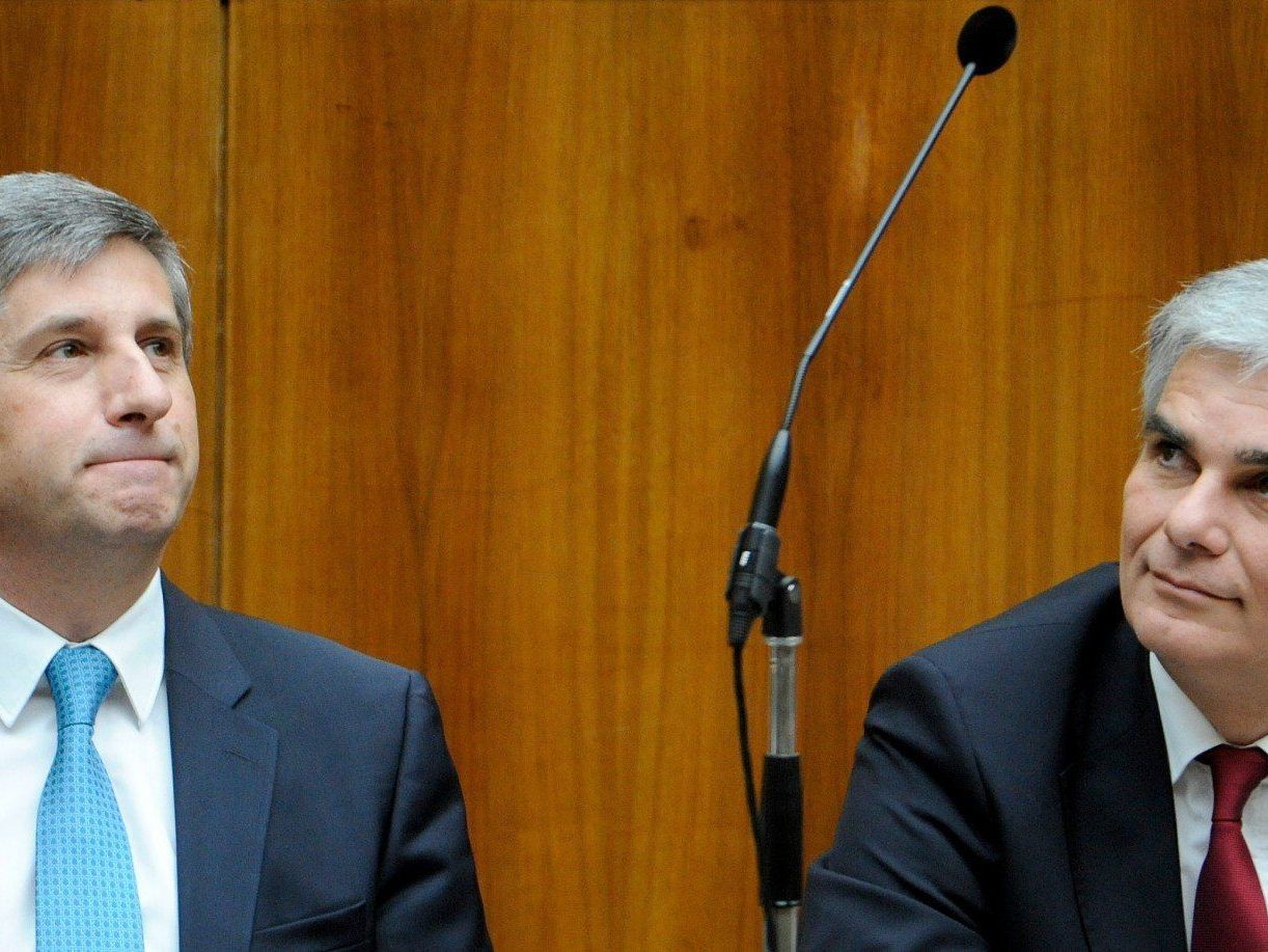 Die Regierung will keine Petitionen zur Hypo Alpe Adria mehr zulassen. Die Regierung will keine Petitionen zur Hypo Alpe Adria mehr zulassen.