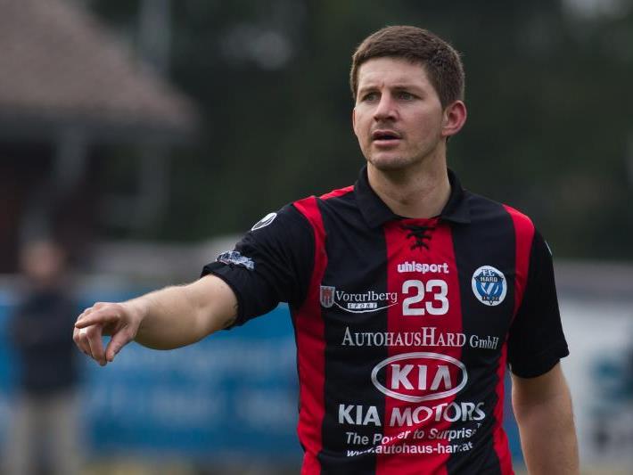 FC Hard-Innenverteidiger Christoph Fleisch hofft auf einen Derbysieg gegen seinen Exklub Dornbirn.