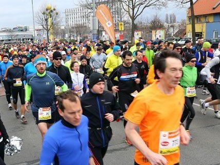 3000 Läufer waren beim Wiener Halbmarathon dabei 3000 Läufer waren beim Wiener Halbmarathon dabei