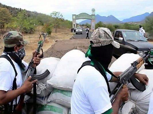 Bürgerwehren im Staat Michoacan geben nach